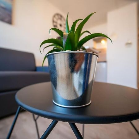 Fully Equipped Apartment St Charles Train Station Marseille Eksteriør billede