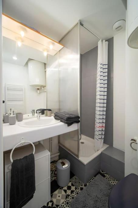 Fully Equipped Apartment St Charles Train Station Marseille Eksteriør billede